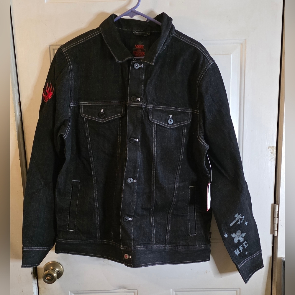 NetflixVans x Stranger ThingsHellfire Club (HFC) Black Jean Jacket NWT NEW Large